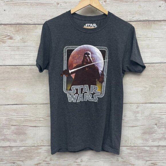Star Wars Darth Vader Skywalker Funko VHS Tee Death Star Size XS Our Universe - Picture 1 of 6